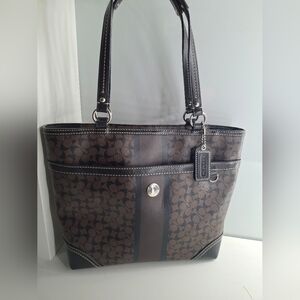 Coach Chelsea Heritage Stripe Signature Tote EUC